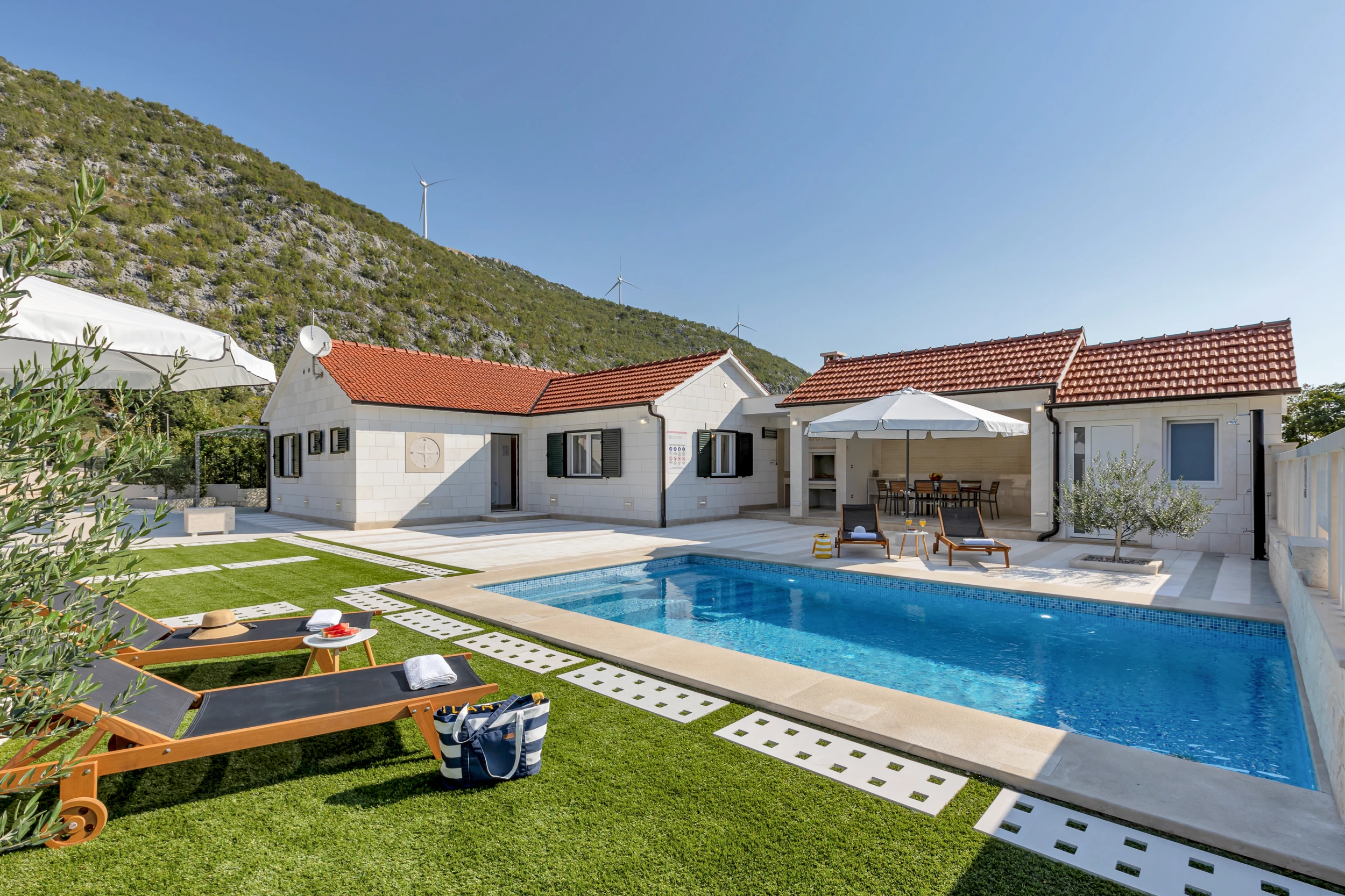Villa Image 3